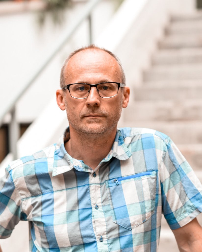 Mart Einasto